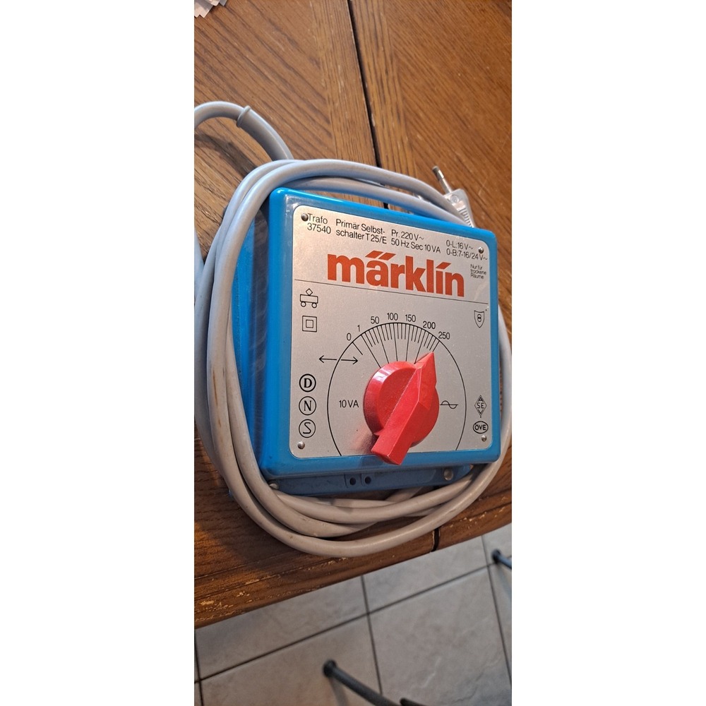 Märklin 37540 transformer 220V 10VA